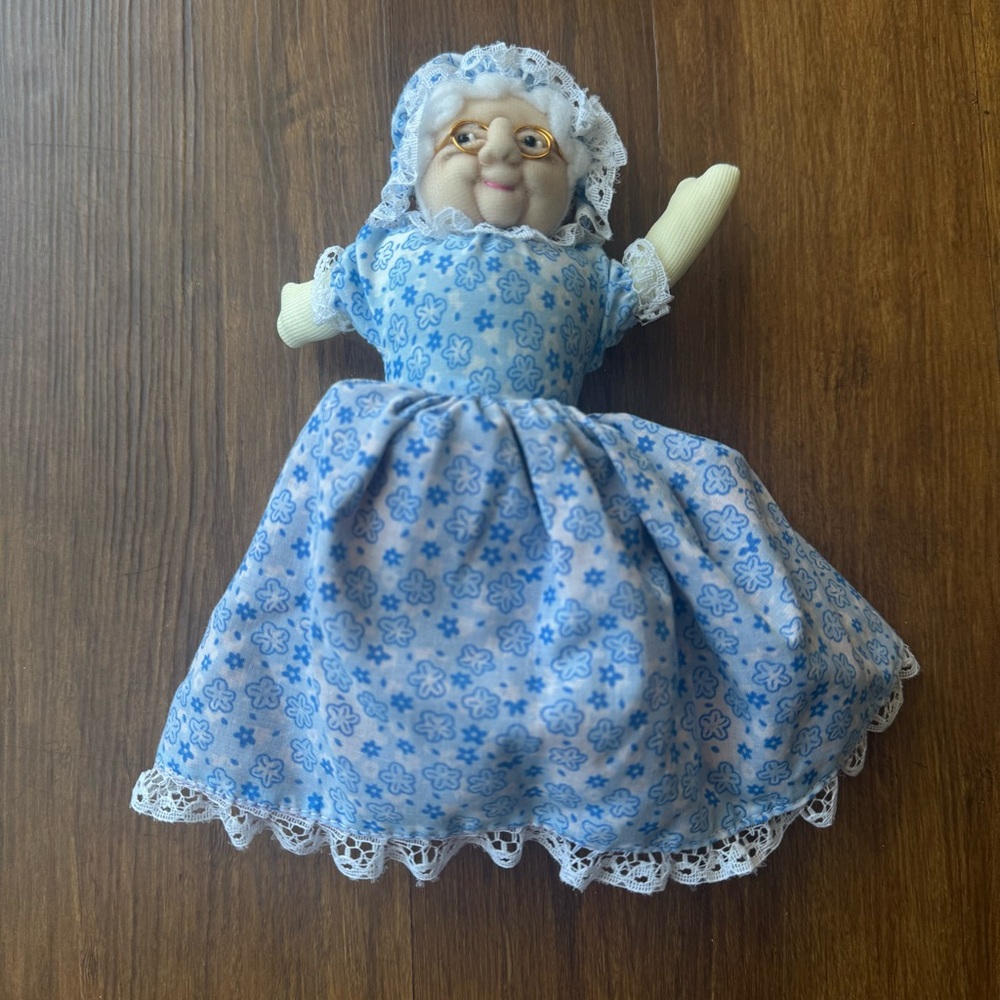 Little Red Riding Hood Topsy Turvy Flip Doll Grandma Stuffed Reversible Storytel - Picture 2 of 10